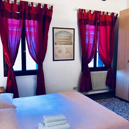 טרוויסו Hesperia Apartment מראה חיצוני תמונה