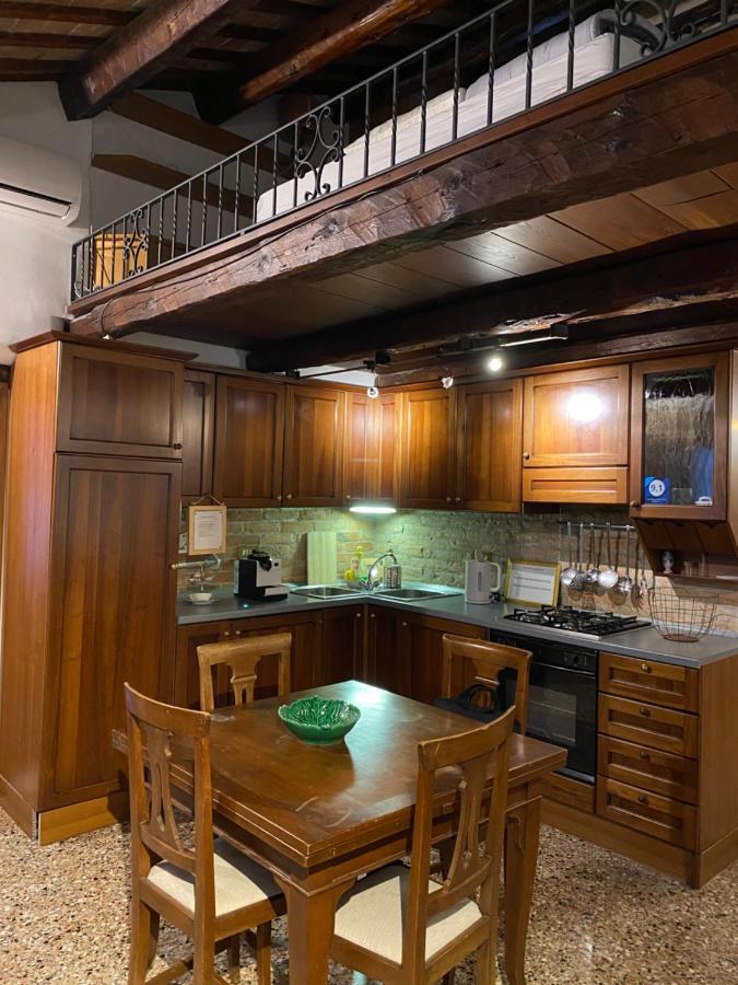 טרוויסו Hesperia Apartment מראה חיצוני תמונה